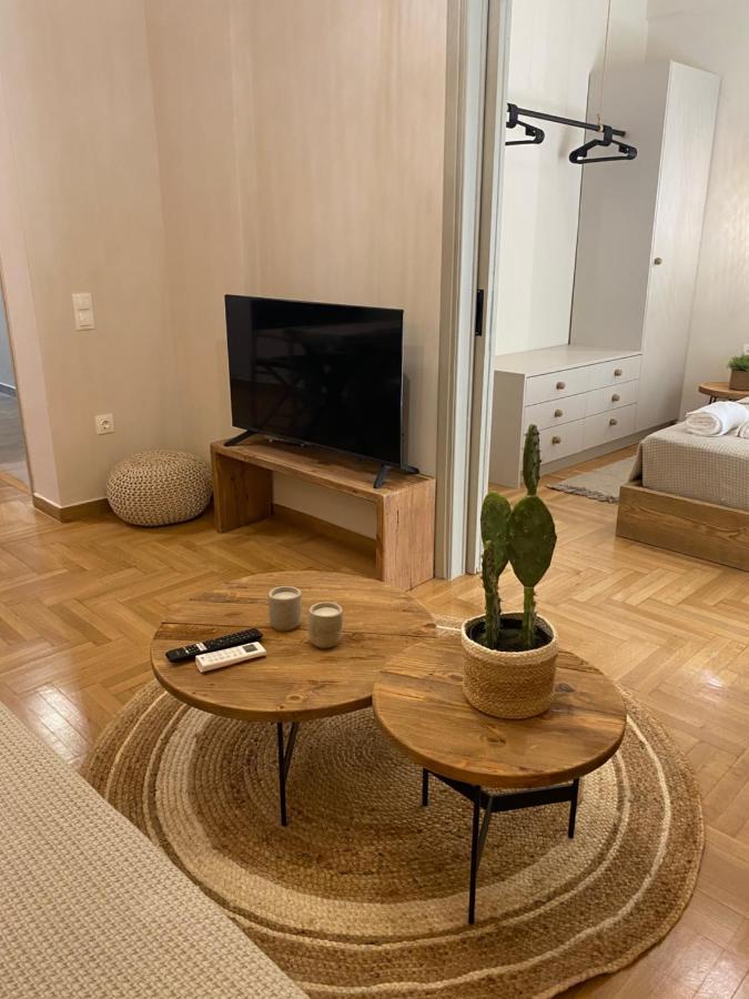 Meraki Sto Koukaki Apartment Athena Bagian luar foto