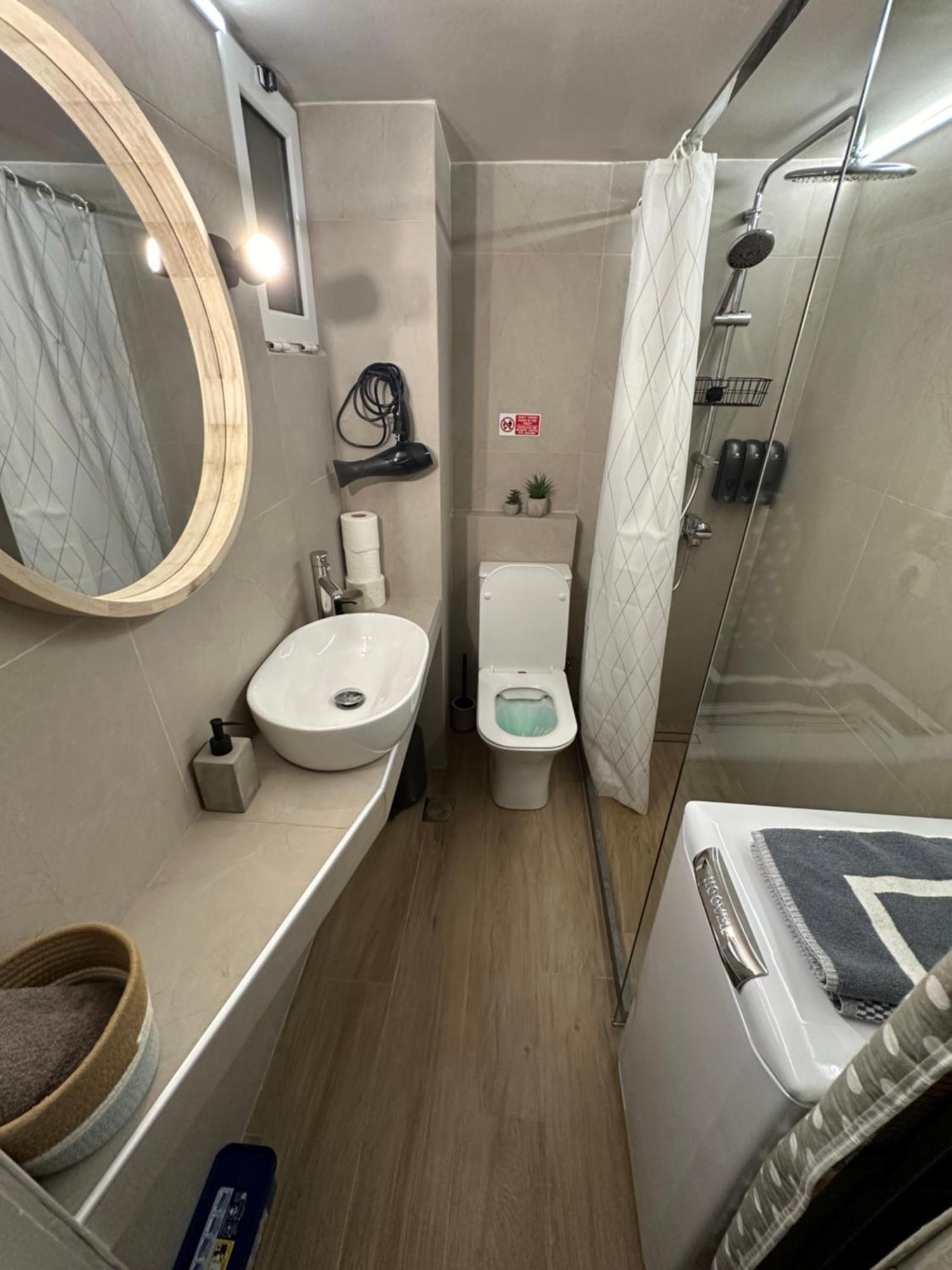 Meraki Sto Koukaki Apartment Athena Bagian luar foto
