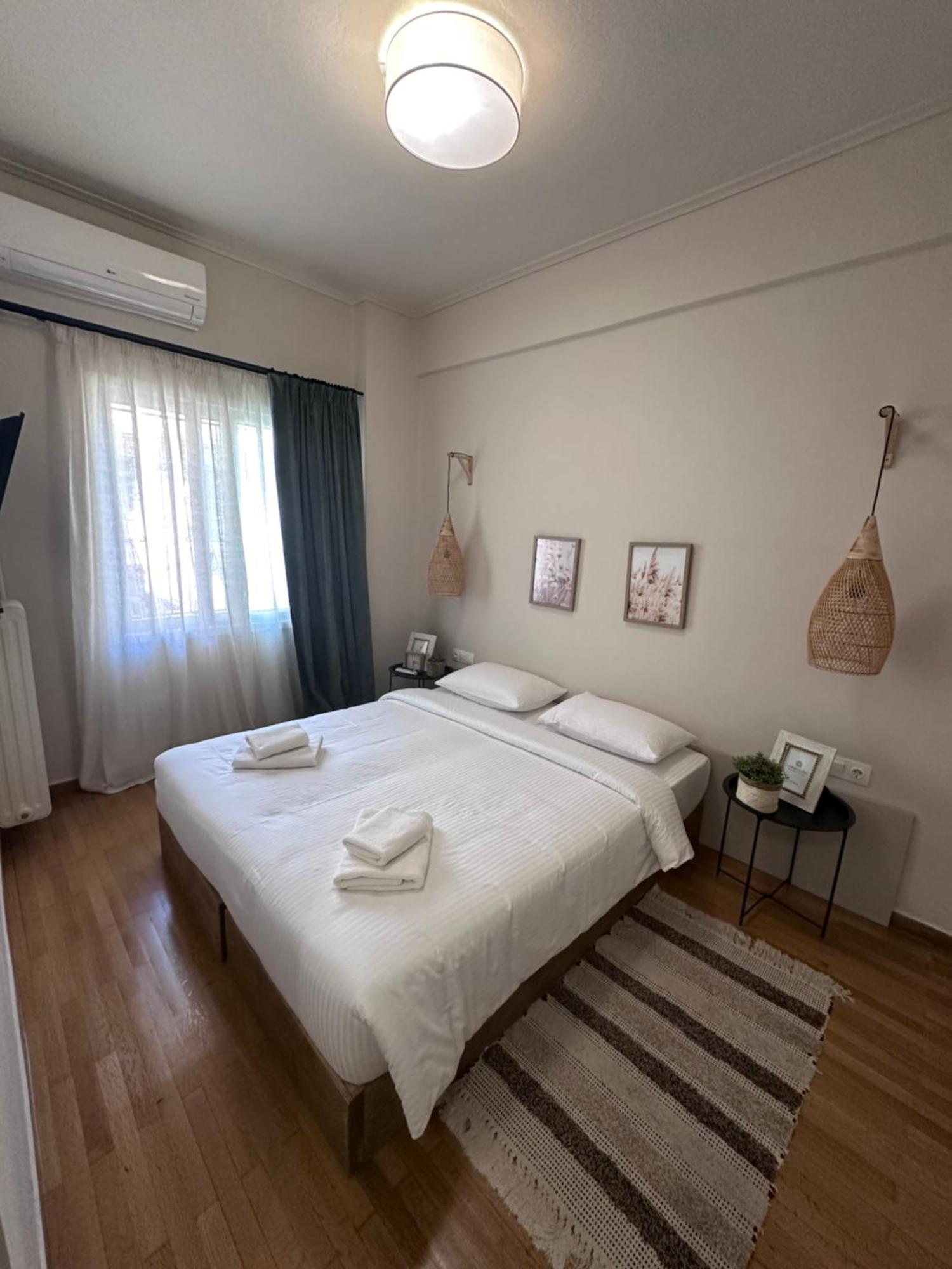 Meraki Sto Koukaki Apartment Athena Bagian luar foto
