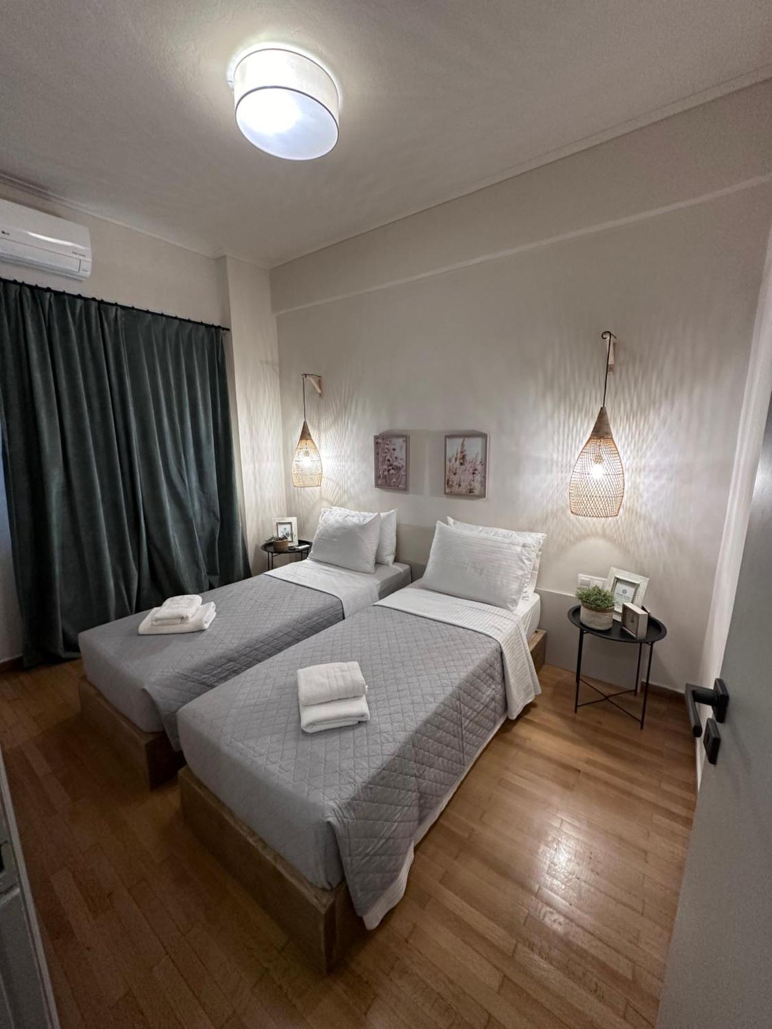 Meraki Sto Koukaki Apartment Athena Bagian luar foto